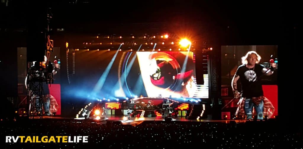 Guns N Roses at the Georgia Dome, Atlanta, July 27, 2016