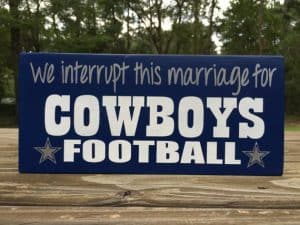 Get a custom tailgate signs for your football tailgate