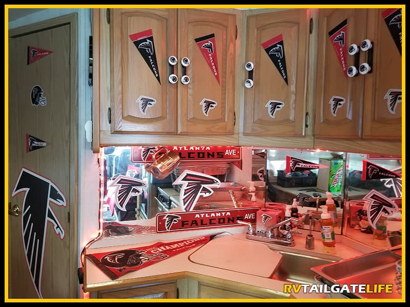 A look at the Dirty Birds Nest RV kitchen